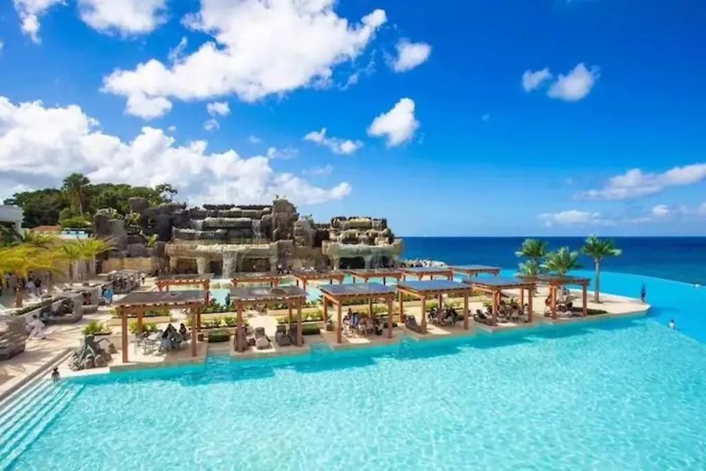 Timeless Luxury Villa-Ocean View 3Brm-5Bath-Pool Puerto Plata Dominican Republic